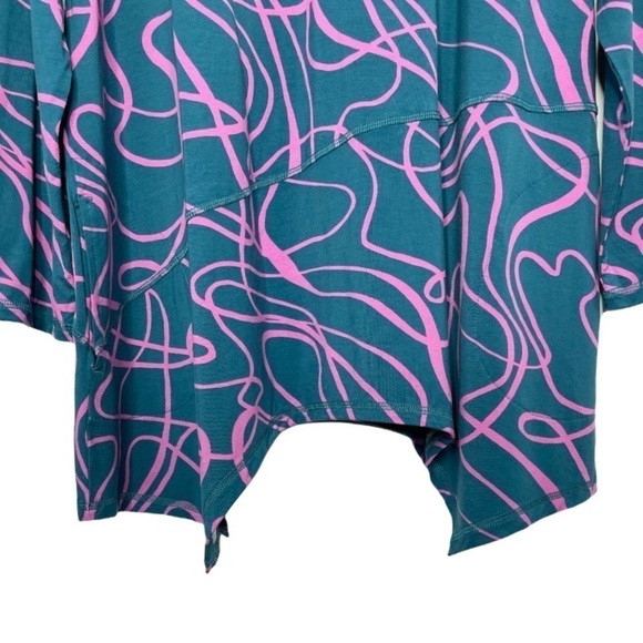 𝅺New Logo by Lori Goldstein Rayon 230 Scribble Print V-Neck Top New NWOT - Picture 5 of 12